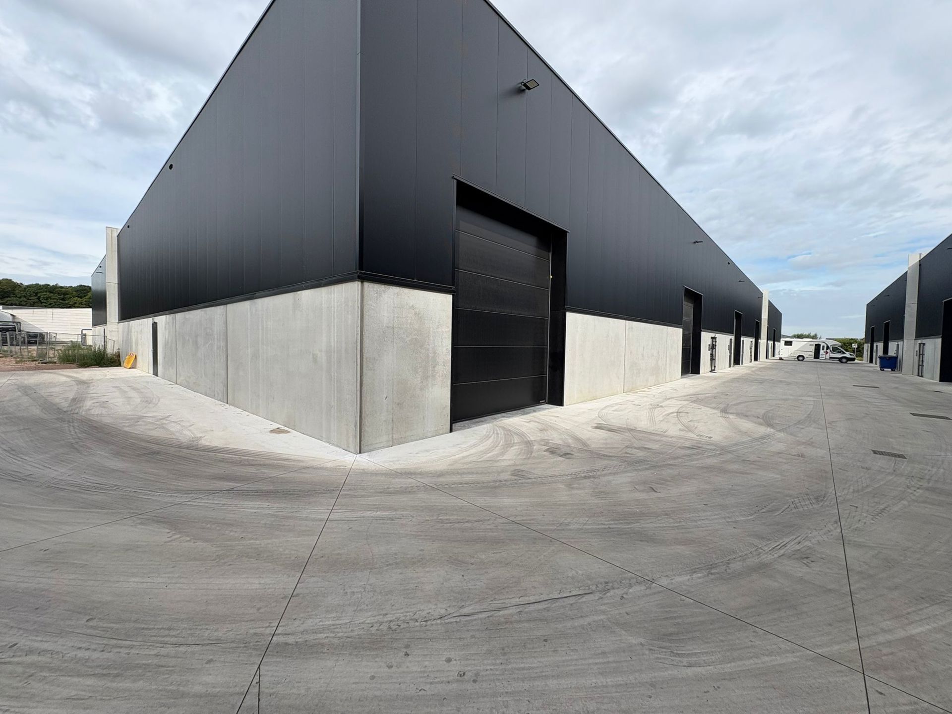Nieuwbouw KMO-unit 280m² te huur Buggenhout - foto 1