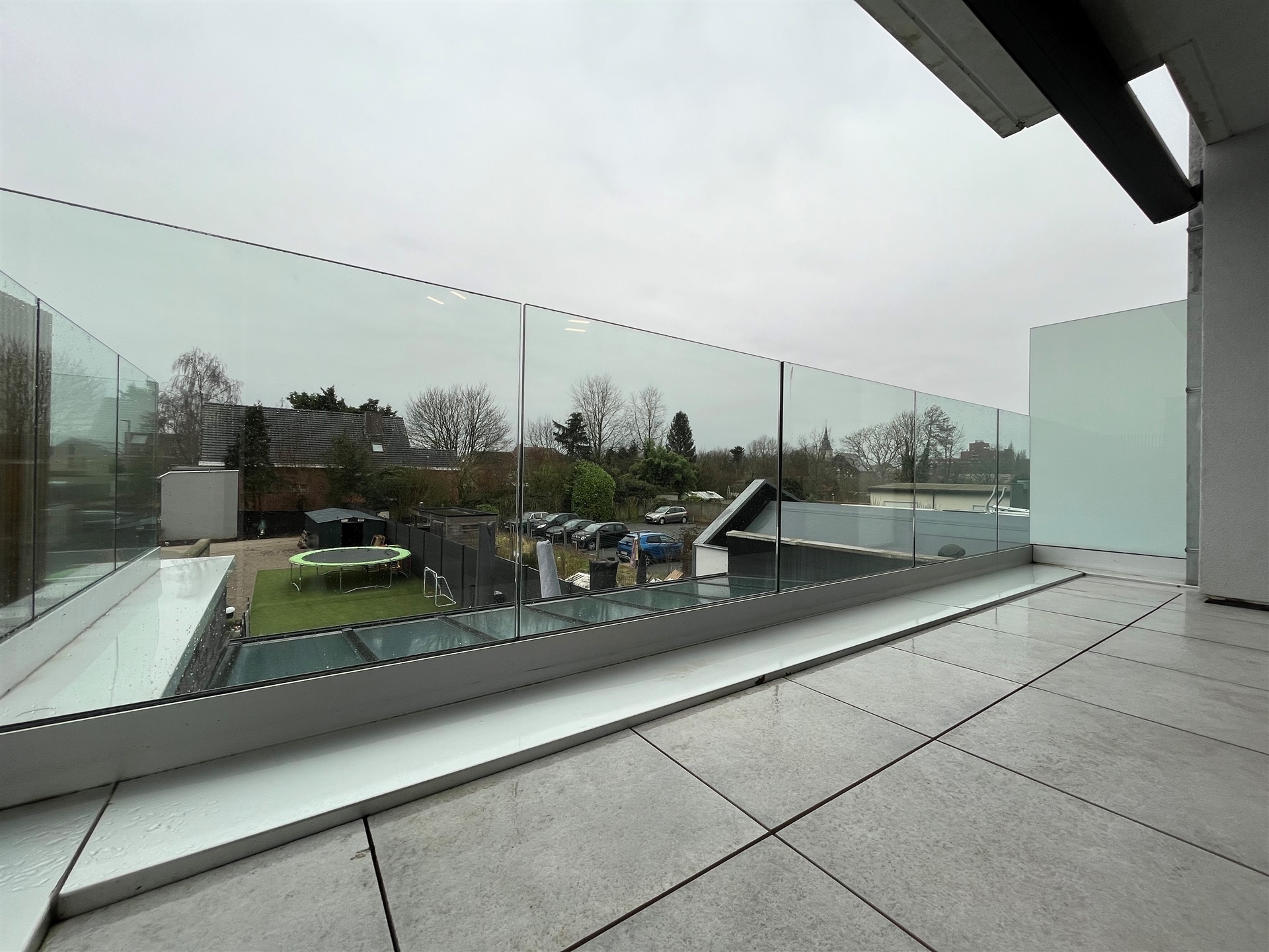 Appartement avec 2 chambres près du centre  - photo 5