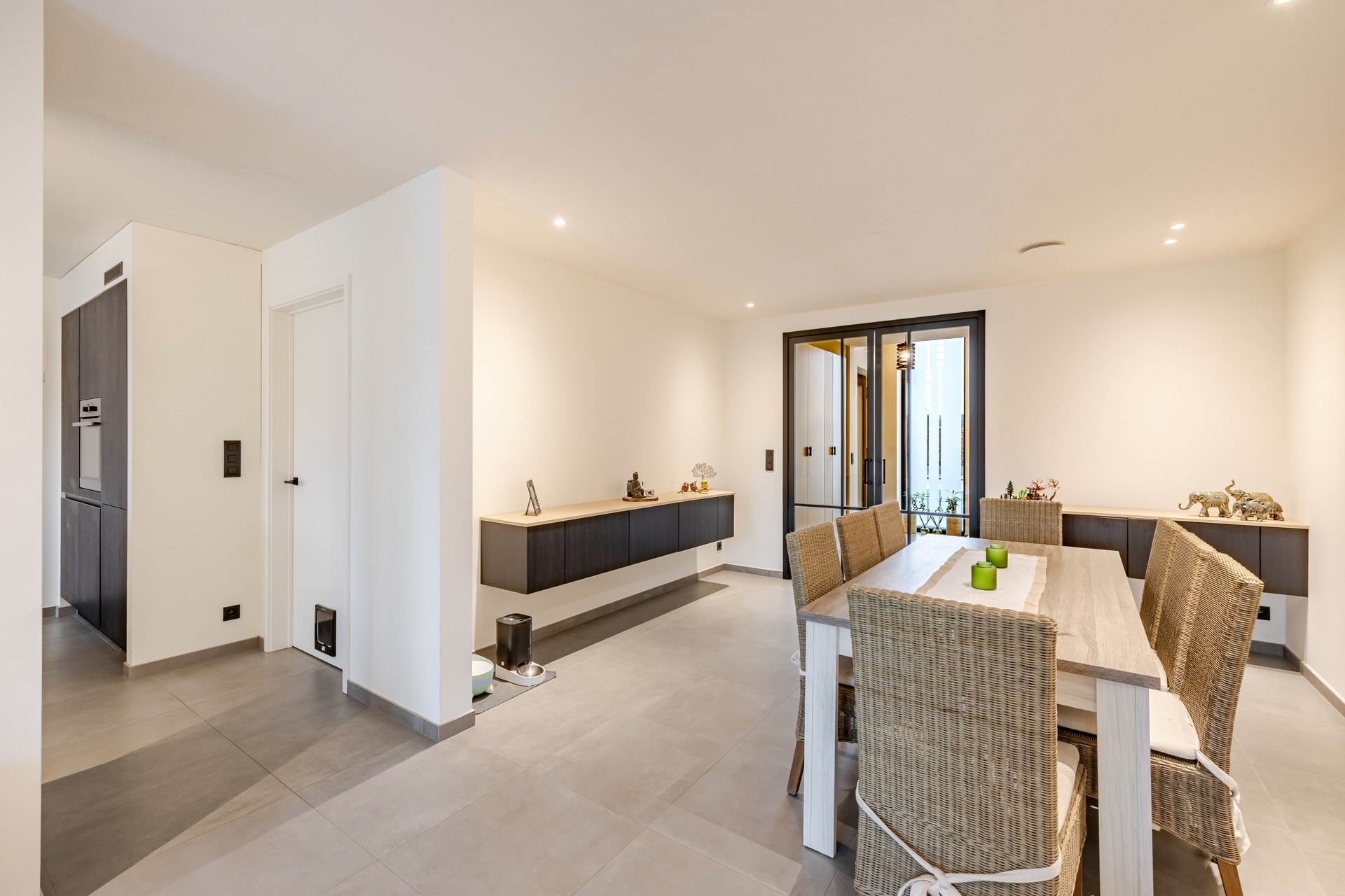 Ruime energiezuinige woning (2022) met 5 slaapkamers en zonnige tuin - foto 4