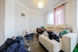 infos et visites : 02/3155171Ixelles/Quartier ULB - We Invest vous propose ce très chouette appartement 2 chambres!Idéalement situé dans le centre...