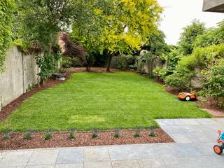 Welkom in dit prachtig gerenoveerde herenhuis dat op unieke wijze klassieke charme met moderne luxe verenigt. Een perfecte symbiose van...