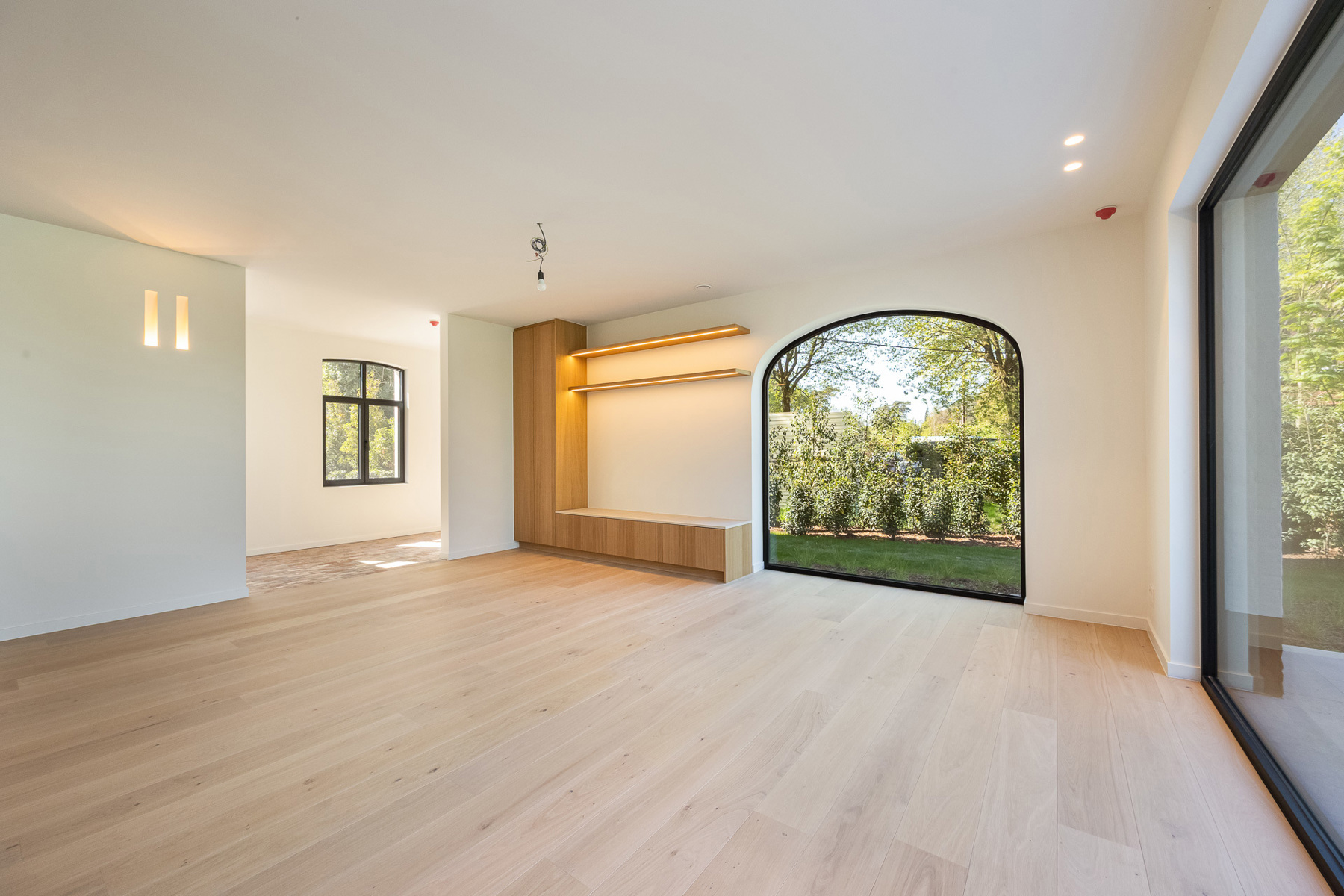 STIJLVOLLE NIEUWBOUWVILLA OP 2.804 M² - foto 4