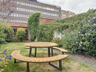 Jan Breydelstraat 52: Ruime burgerwoning met tuin met indeling als volgt: Gelijkvloers: Inkomhal, lichtrijke leefruimte, geïnstalleerde keuken...