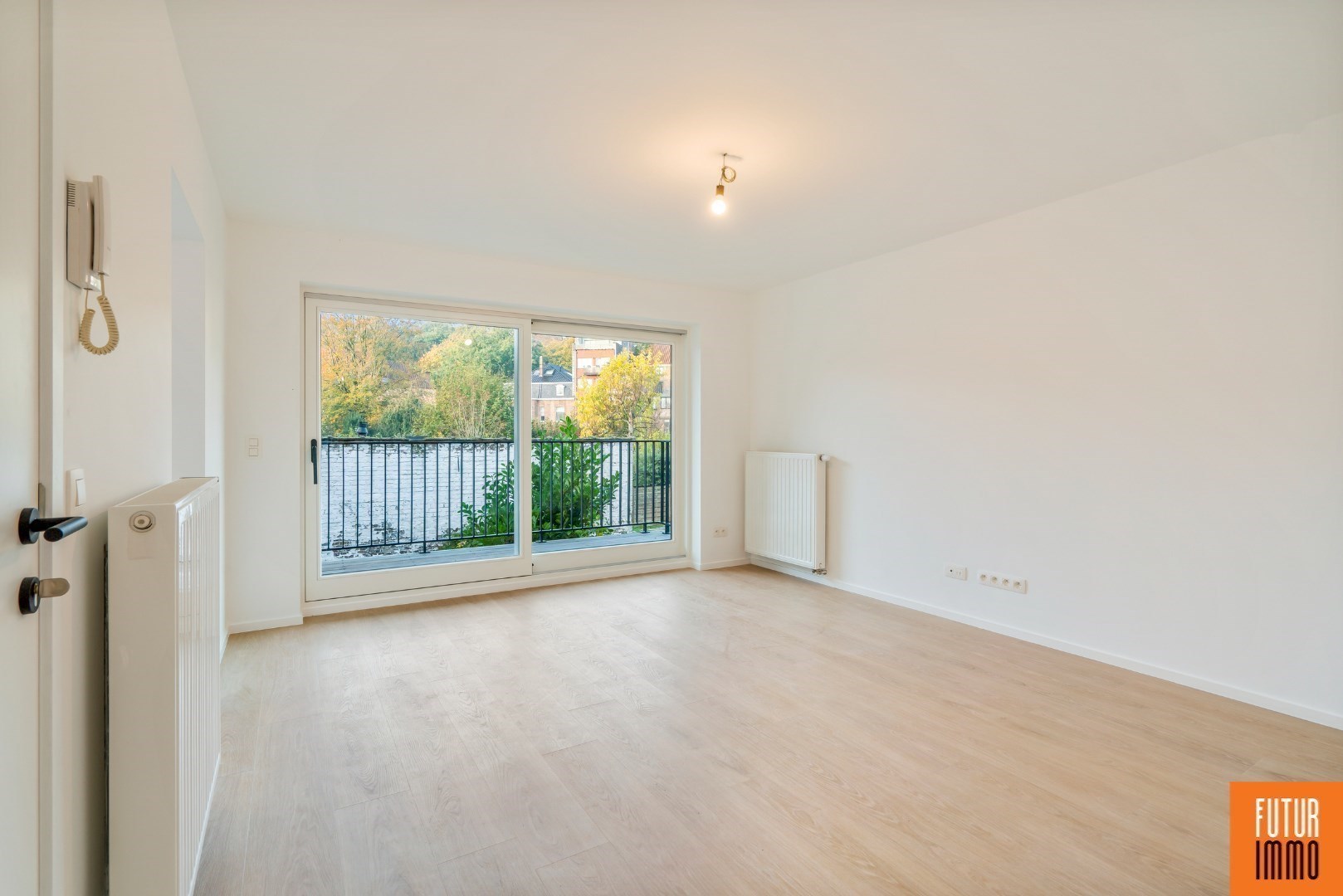 Apartment for rent in Bruges with 2 bedrooms - photo 2