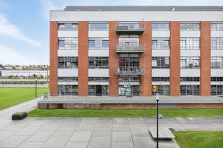 **Ondernemen in de voormalige Henkelfabriek te Herent**In de voormalige Henkelfabriek te Herent bieden wij u een multifunctionele kantoorruimte aan...