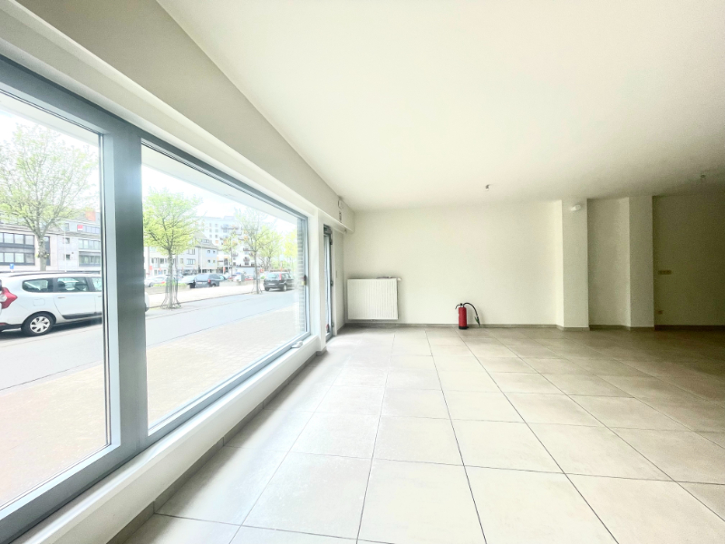 Veelzijdig pand met woon- en handelsfunctie - photo 3