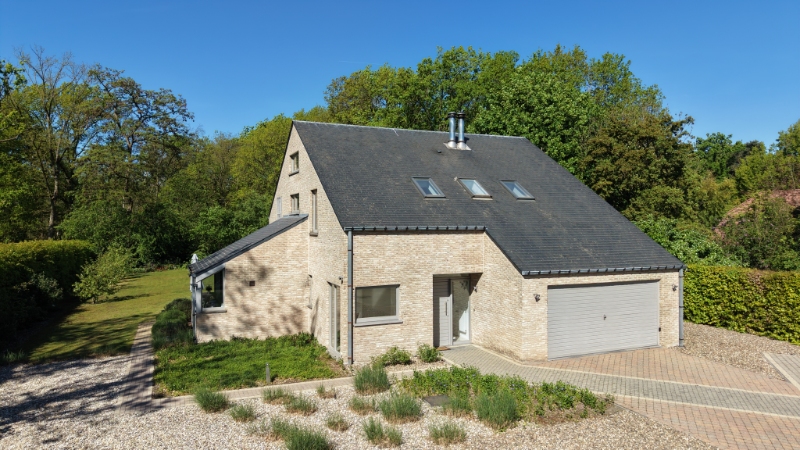 Villa van 330m² op 22 are met openluchtzwembad - photo 1