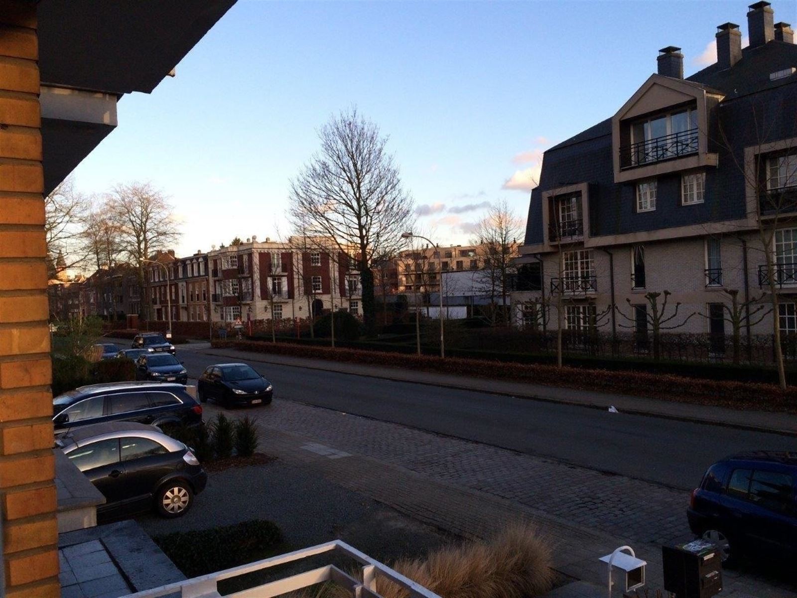 Gelijkvloers duplex met grote tuin | 3 slpk | privatieve inpandige garage  - foto 4