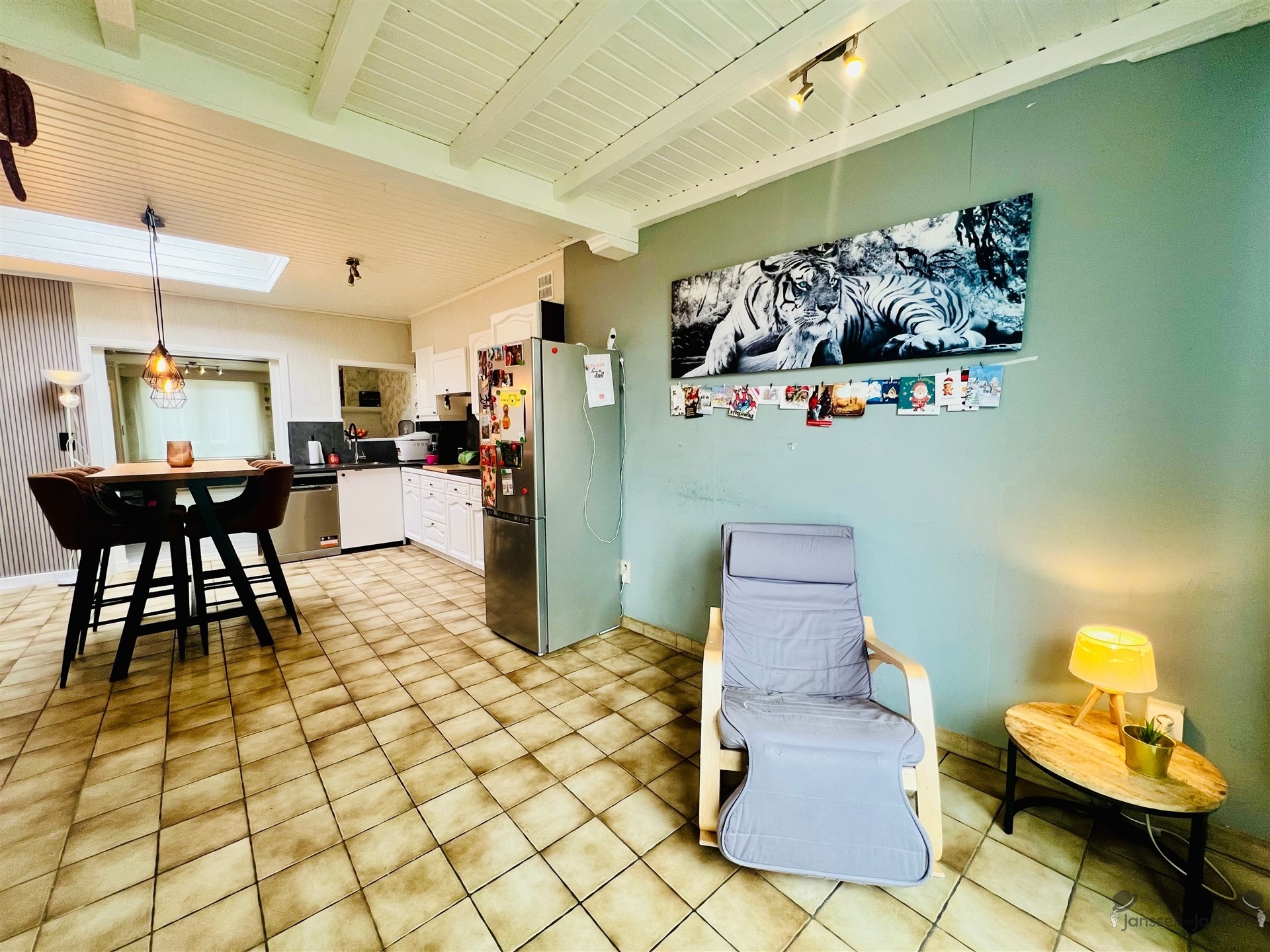 Eengezinswoning met 2 slpkmrs &amp; tuin in doodlopende straat - foto 5