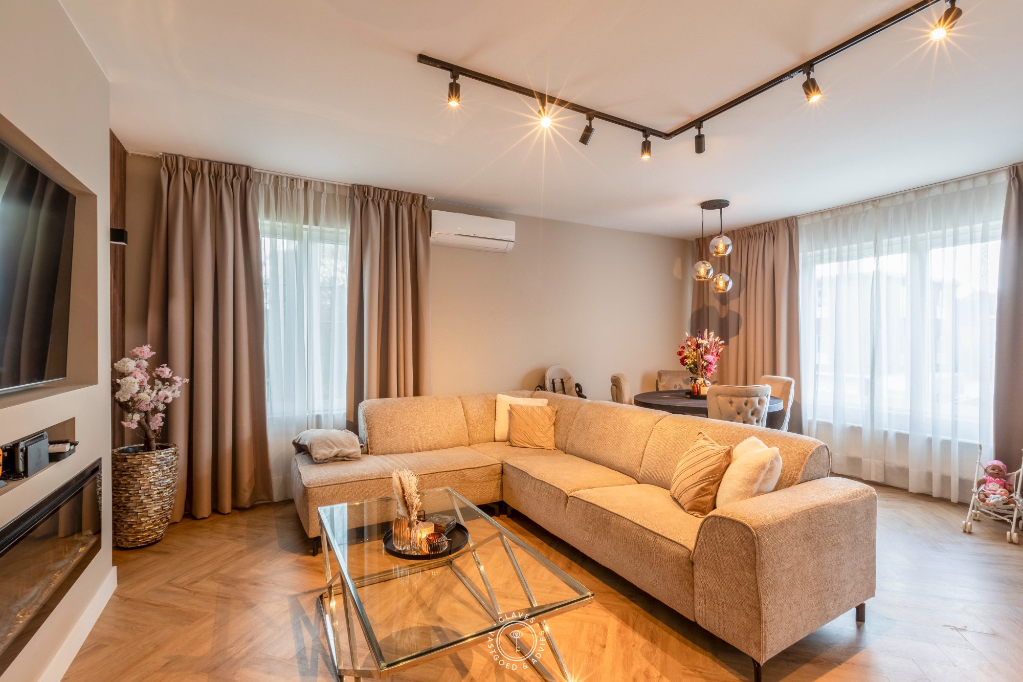 Modern vernieuwd 3-slaapkamerappartement op TOP-locatie met garage - foto 4