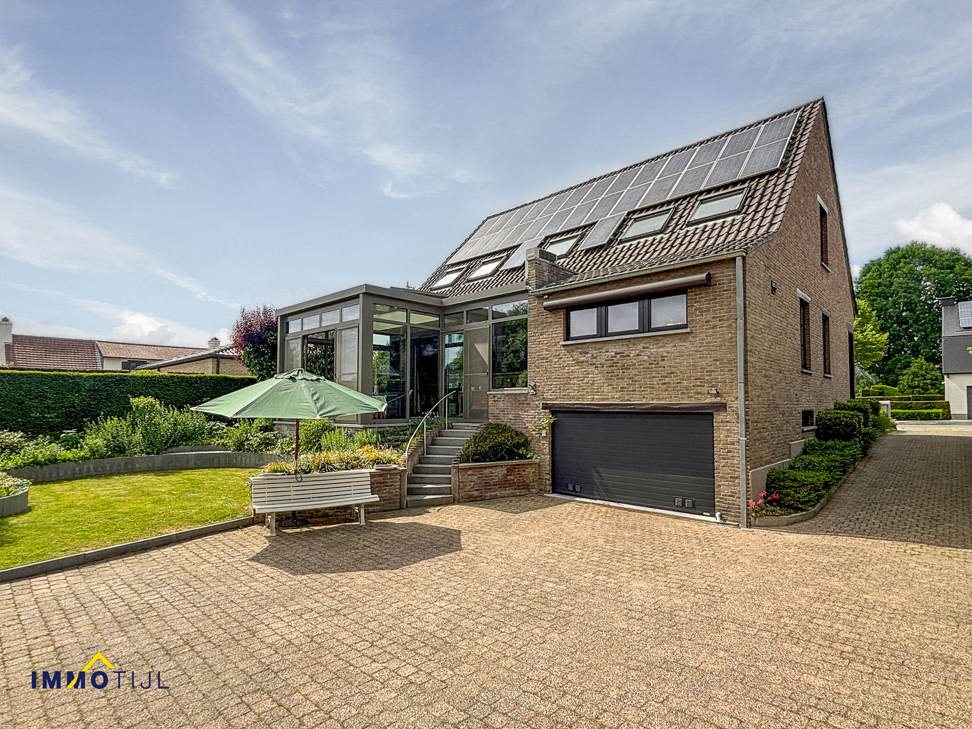 Luxueuze villa met 4 slpks, garage en prachtige tuin! - foto 2