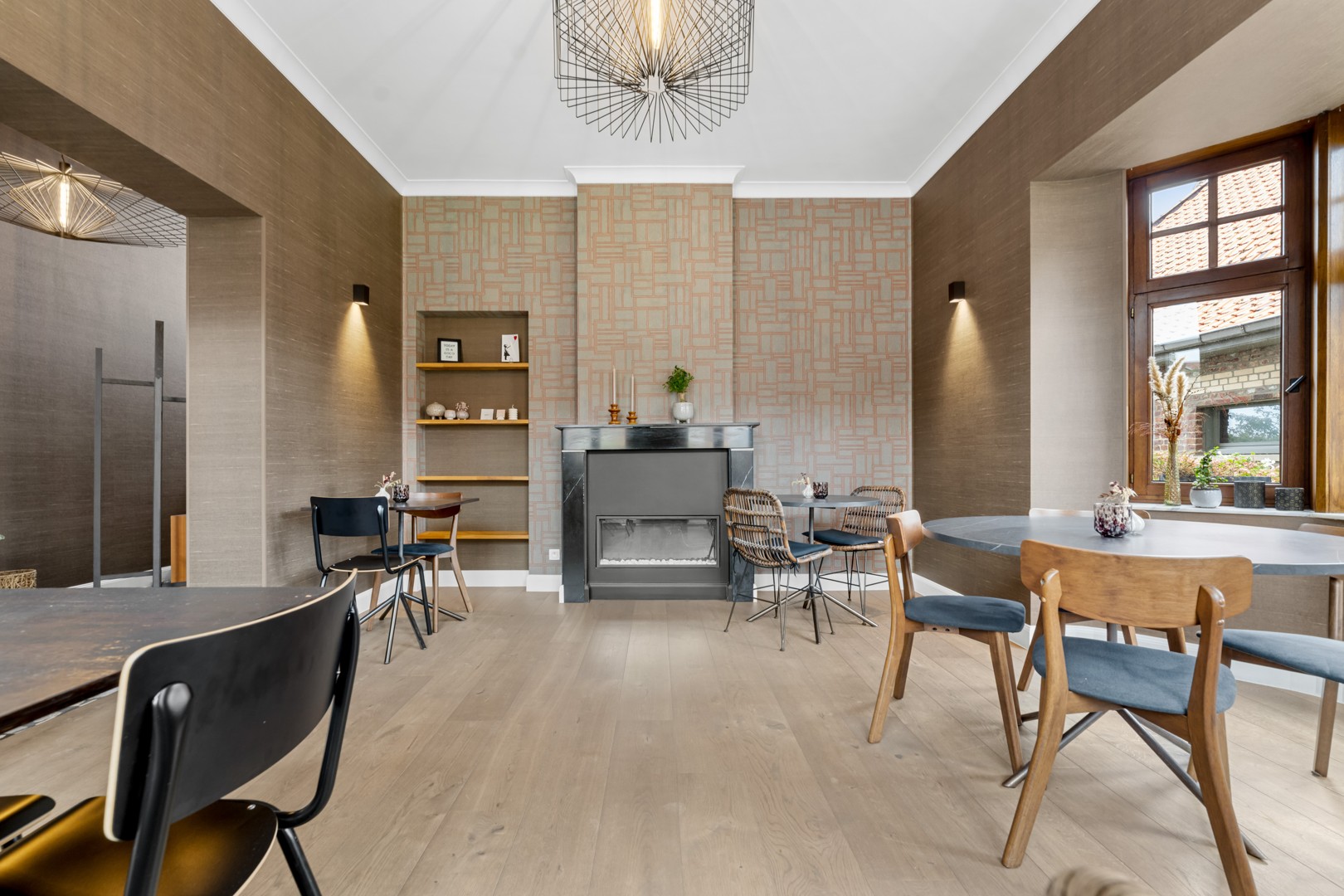 Uniek erfgoedpand met restaurant, twee appartementen en prachtige tuin in het hart van Nieuwkerke! - foto 4