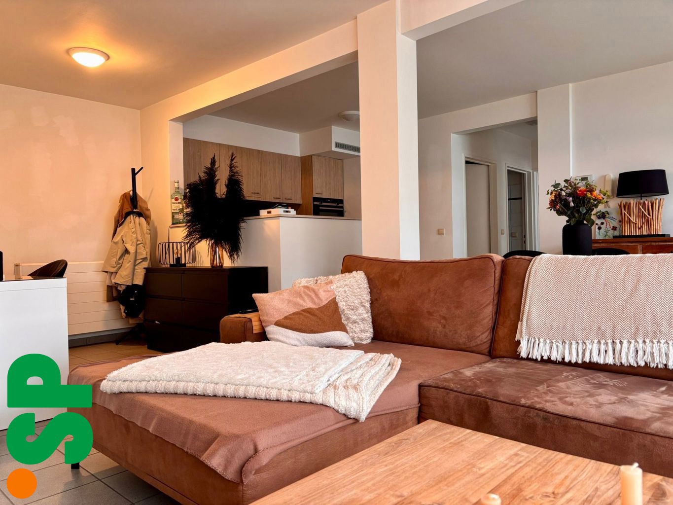 Gelijkvloers appartement met 2 slaapkamers  - foto 2