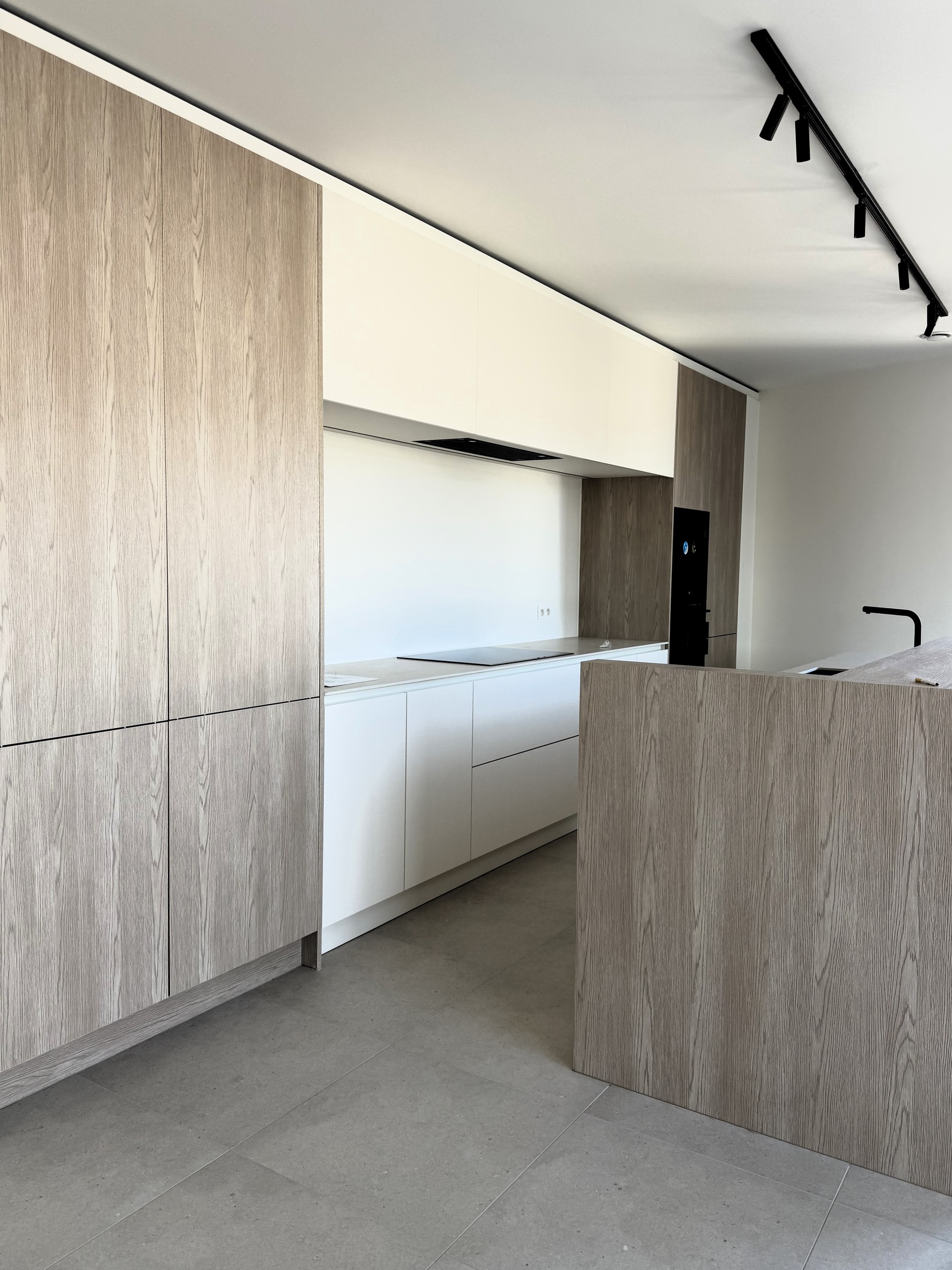 Exclusieve penthouse in residentie Klaver met luxe, ruimte en zon in het hart van Lummen - photo 3