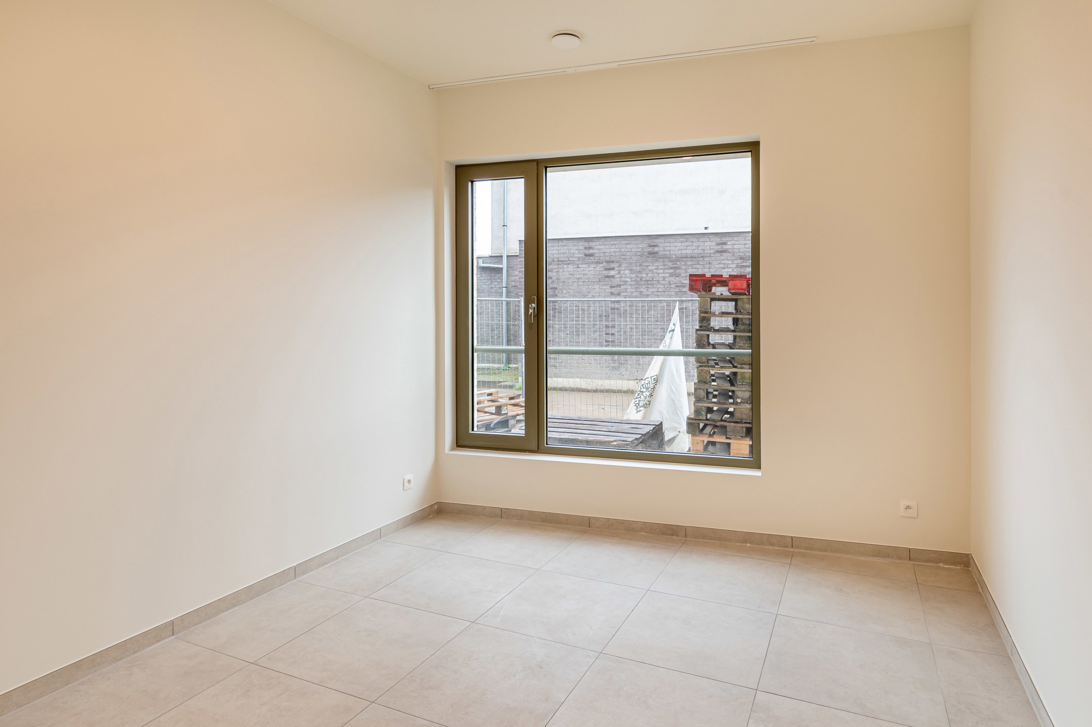 Gelijkvloersappartement met 3 slaapkamers - foto 5