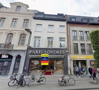 Uitzonderlijk commercieel handelspand gelegen op een absolute toplocatie in de Bondgenotenlaan 76, één van de meest gegeerde winkelstraten. Dit...