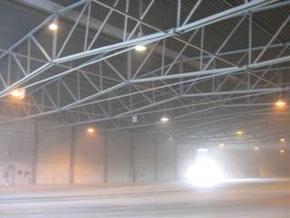 Magazijn van 8.140m² te huur in het Hansadok in de haven van Antwerpen, hoogte 7m en 3 buitenpoorten