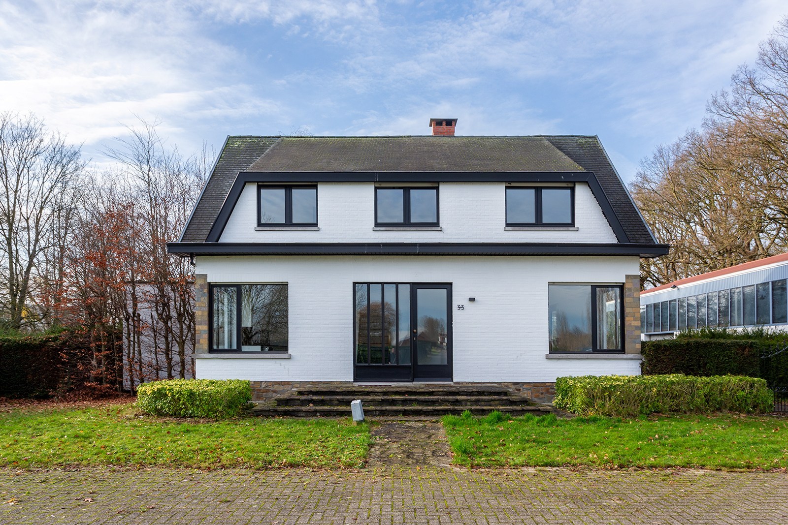 Uniek domein met villa, magazijn en uitgestrekte gronden - foto 4