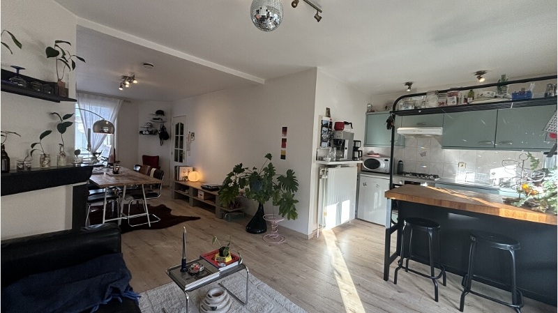 Lichtrijk 2-slaapkamerappartement te huur in centrum Brugge - foto 3