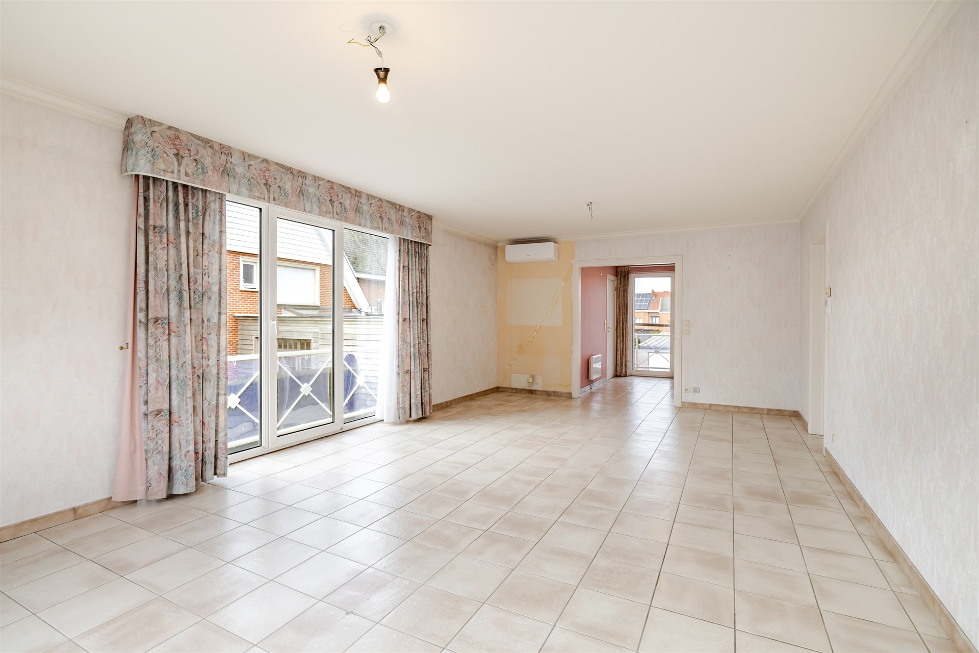 Ruim app met 2 slks, dubbel terras en garage - foto 3