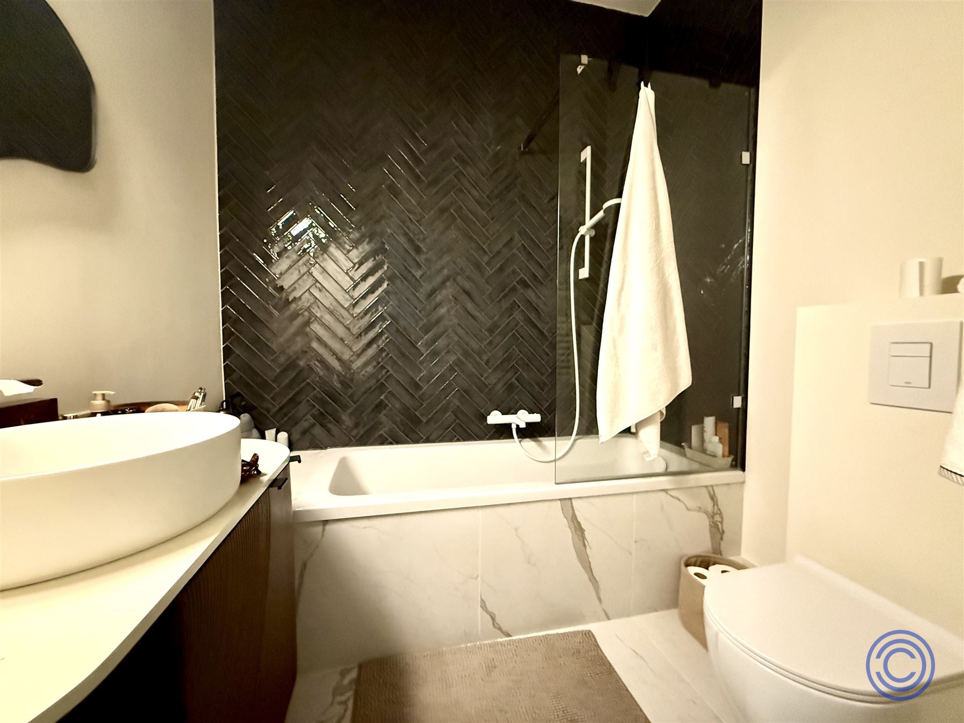 Prachtig gerenoveerd appartement op top ligging!  - foto 4