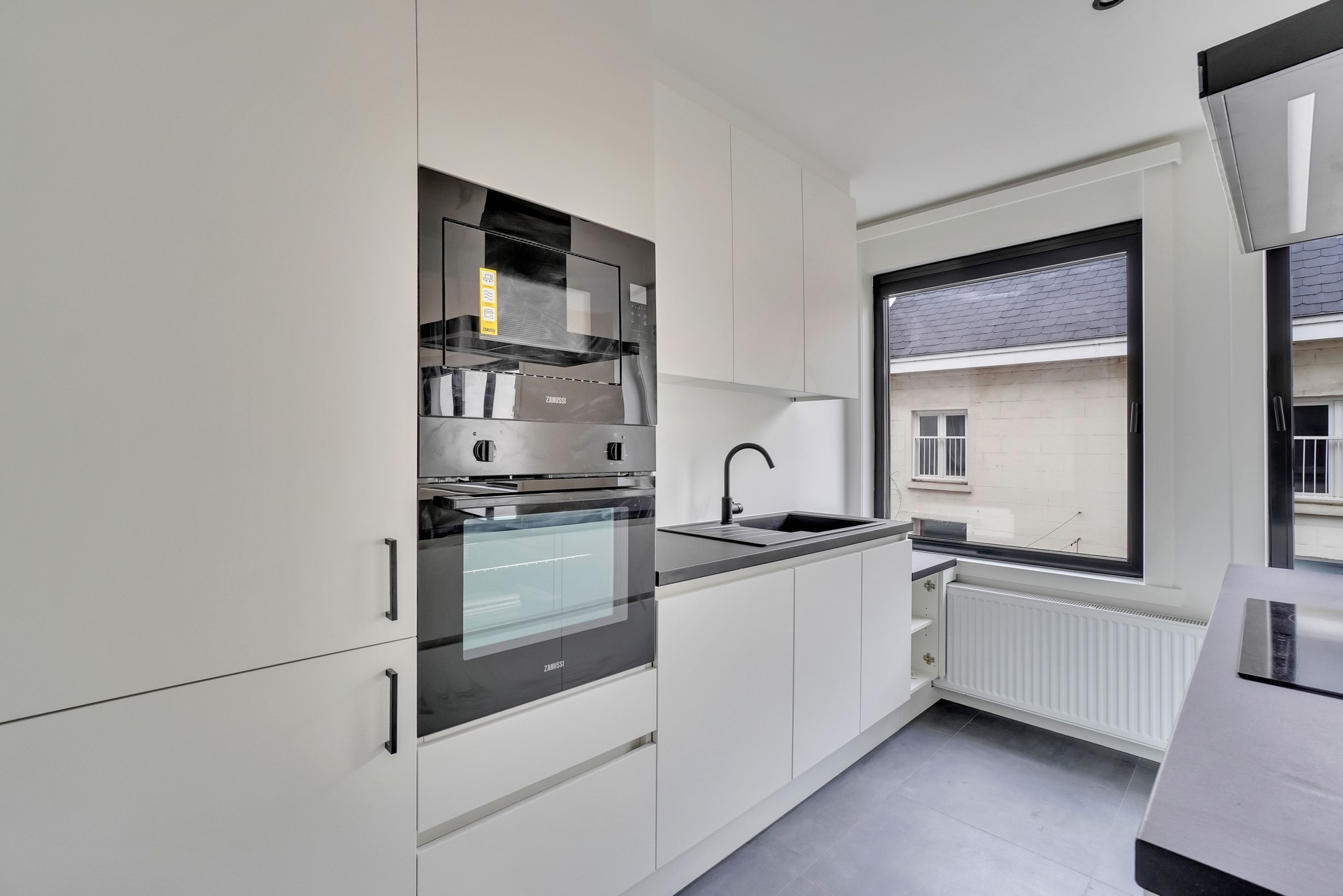 Stijlvol gerenoveerd 2 slaapkamer app. in het centrum Hasselt - foto 5