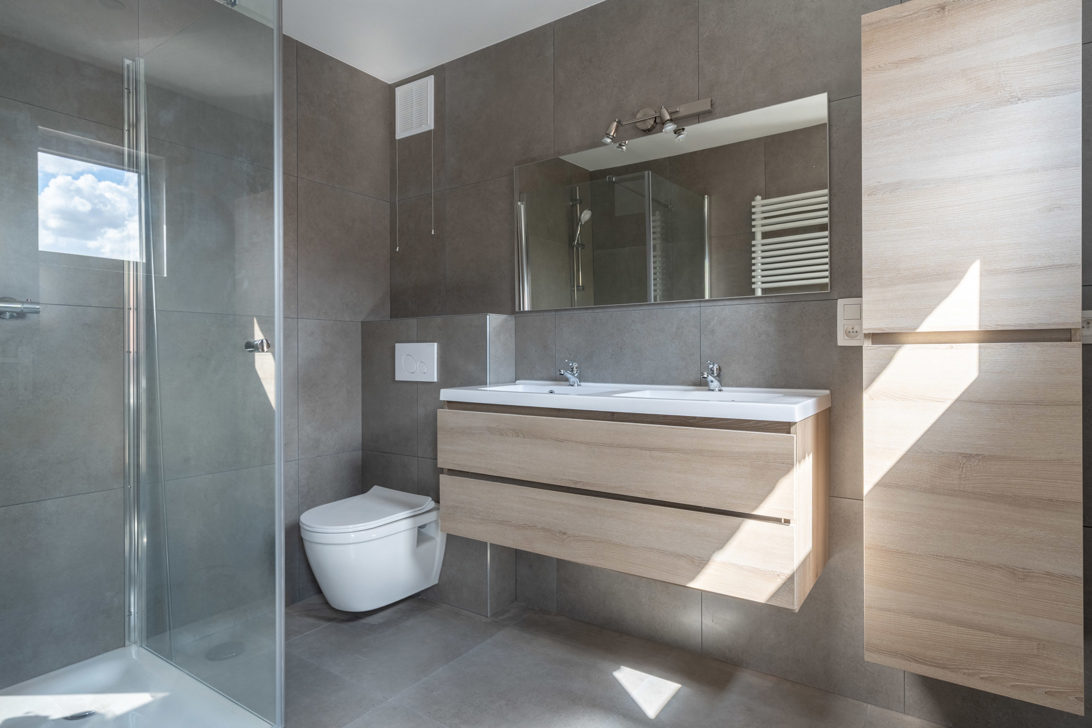 Volledig vernieuwde (2024) 2 slaapkamerwoning (A label) - foto 1