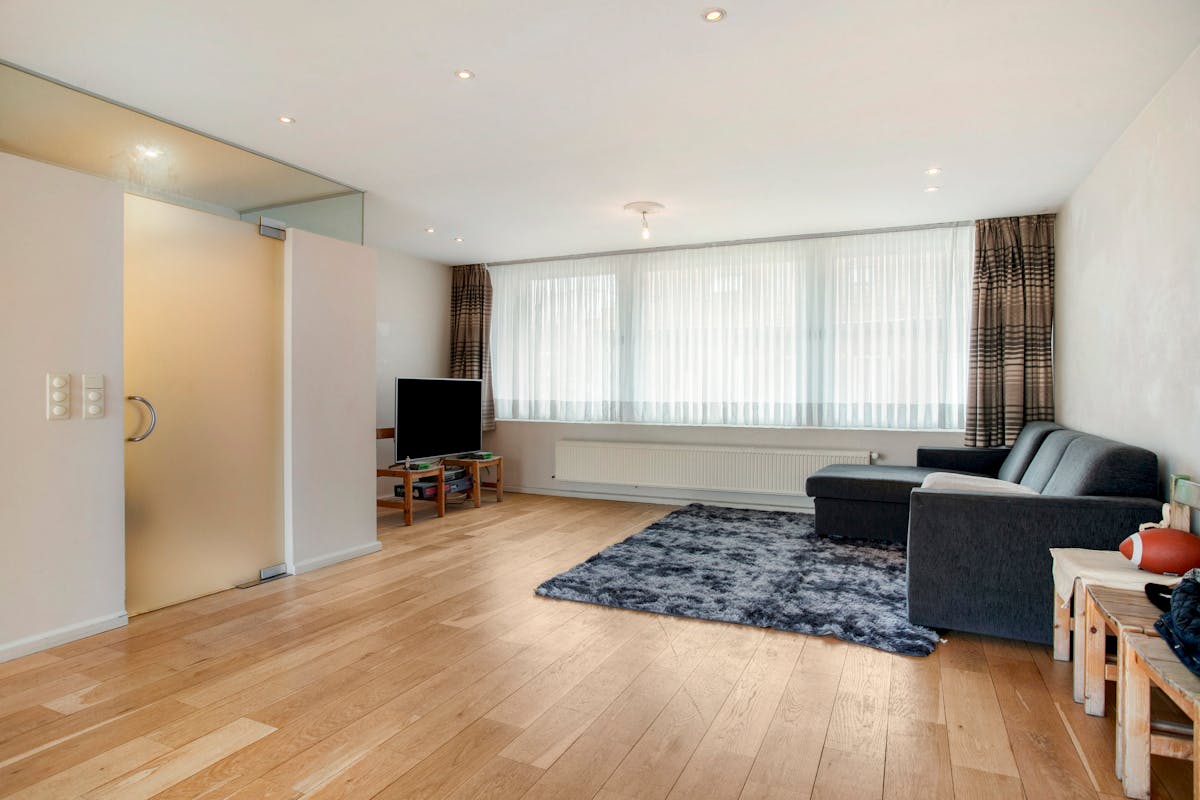 Polyvalent commecieel gebouw (ca. 515m²) met woonst - foto 4