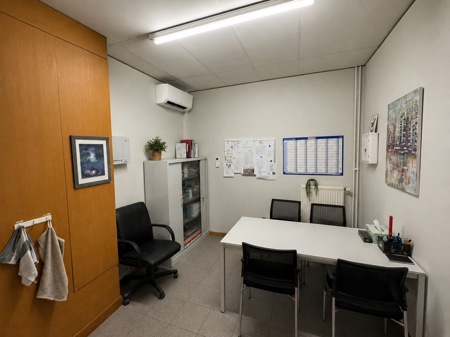 Commercial for rent in Ghent - photo 5