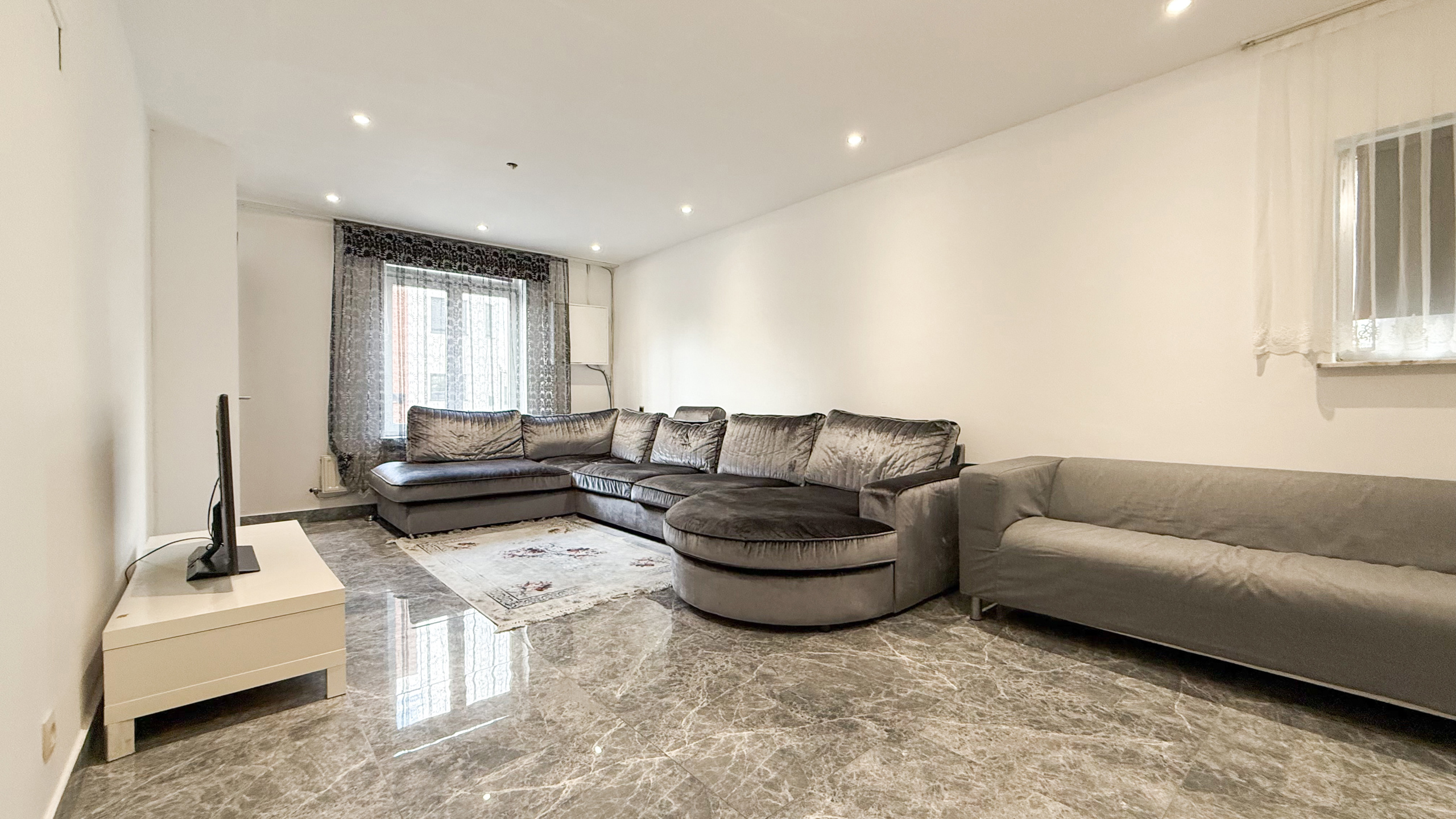 Deels vernieuwde woning van 170m² met 3slpks! - foto 5