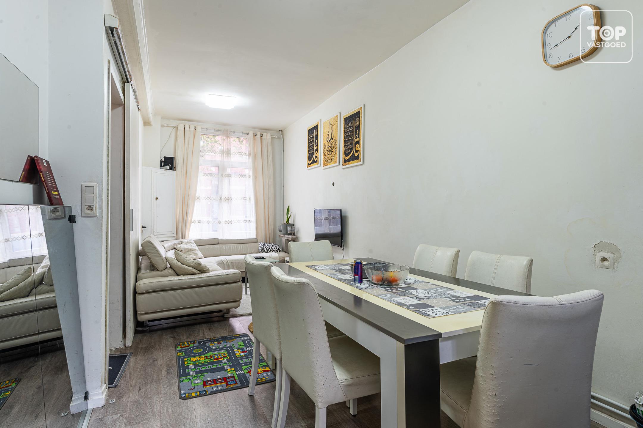 Centraal gelegen, gerenoveerde ééngezinswoning met 3 slaapkamers.  - foto 4