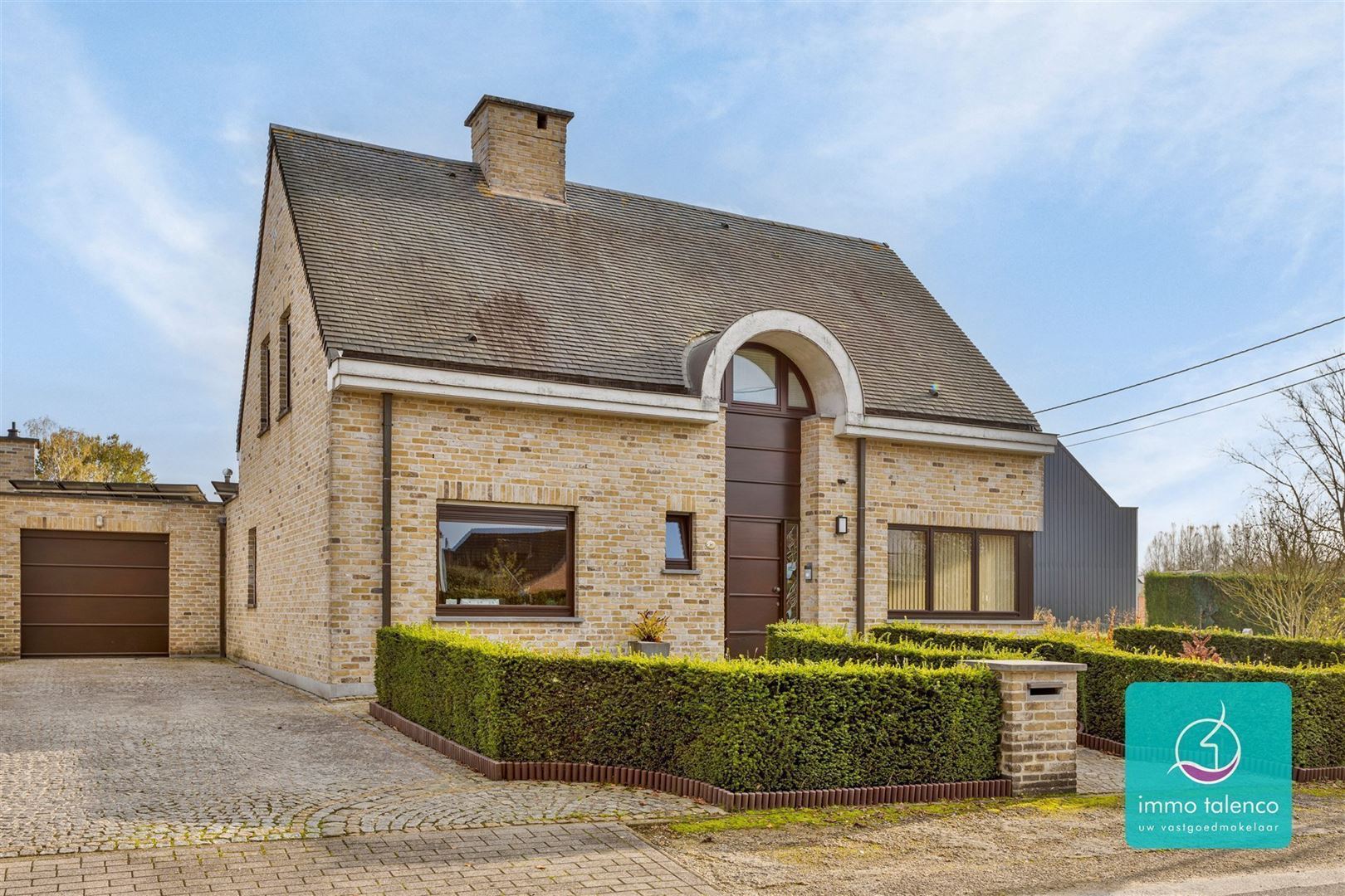 Alleenstaande VILLA - 4 SLPKS - 4 are 10 ca - Tuin - Garage  - foto 3