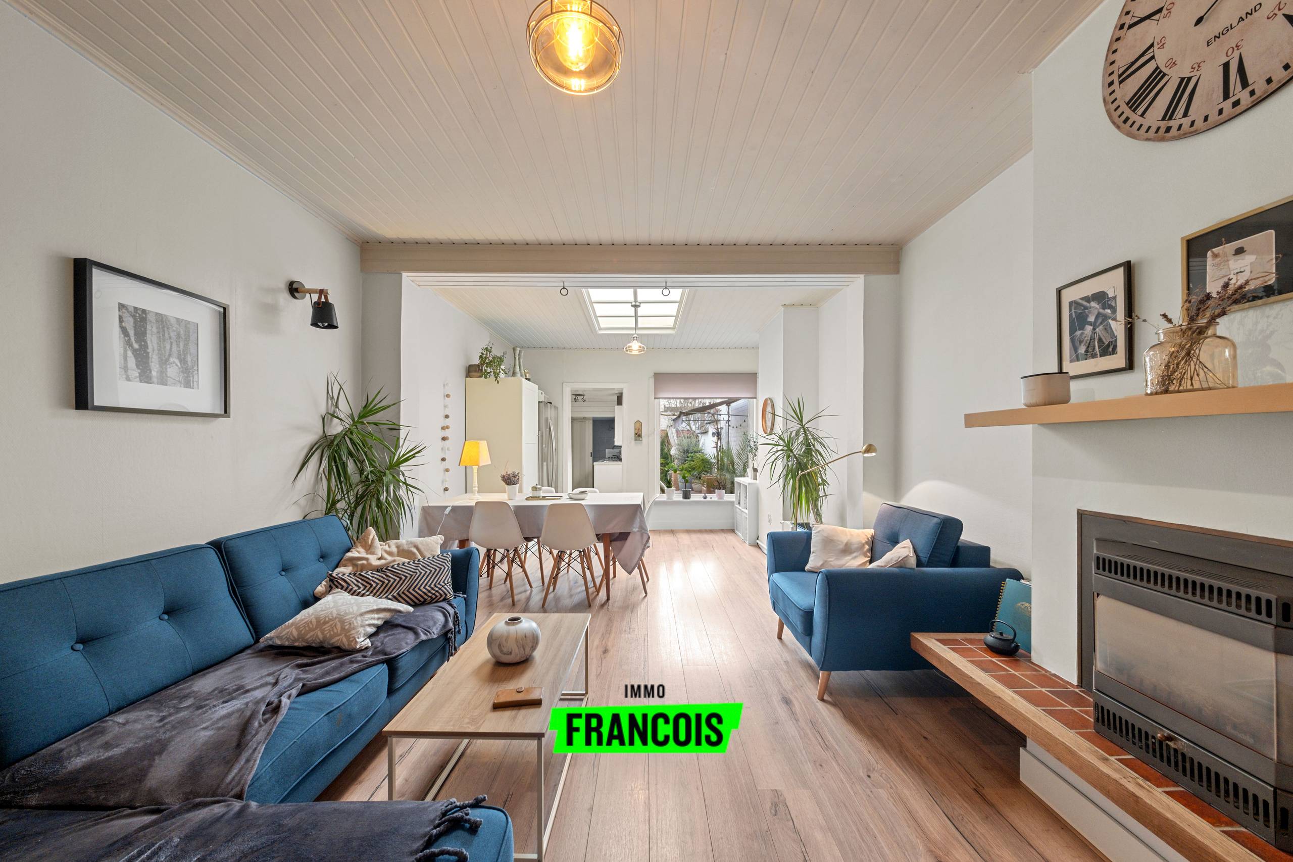 Instapklare woning met 3 slaapkamers en gezellige tuin te Sint-Kruis - foto 4