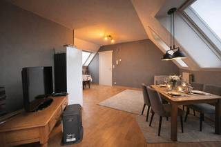 Te koop: ideale investering! Rustig gelegen en charmant appartement met 1 slaapkamer op de bovenste verdieping in Beveren-Leie.In een uiterst rustige...