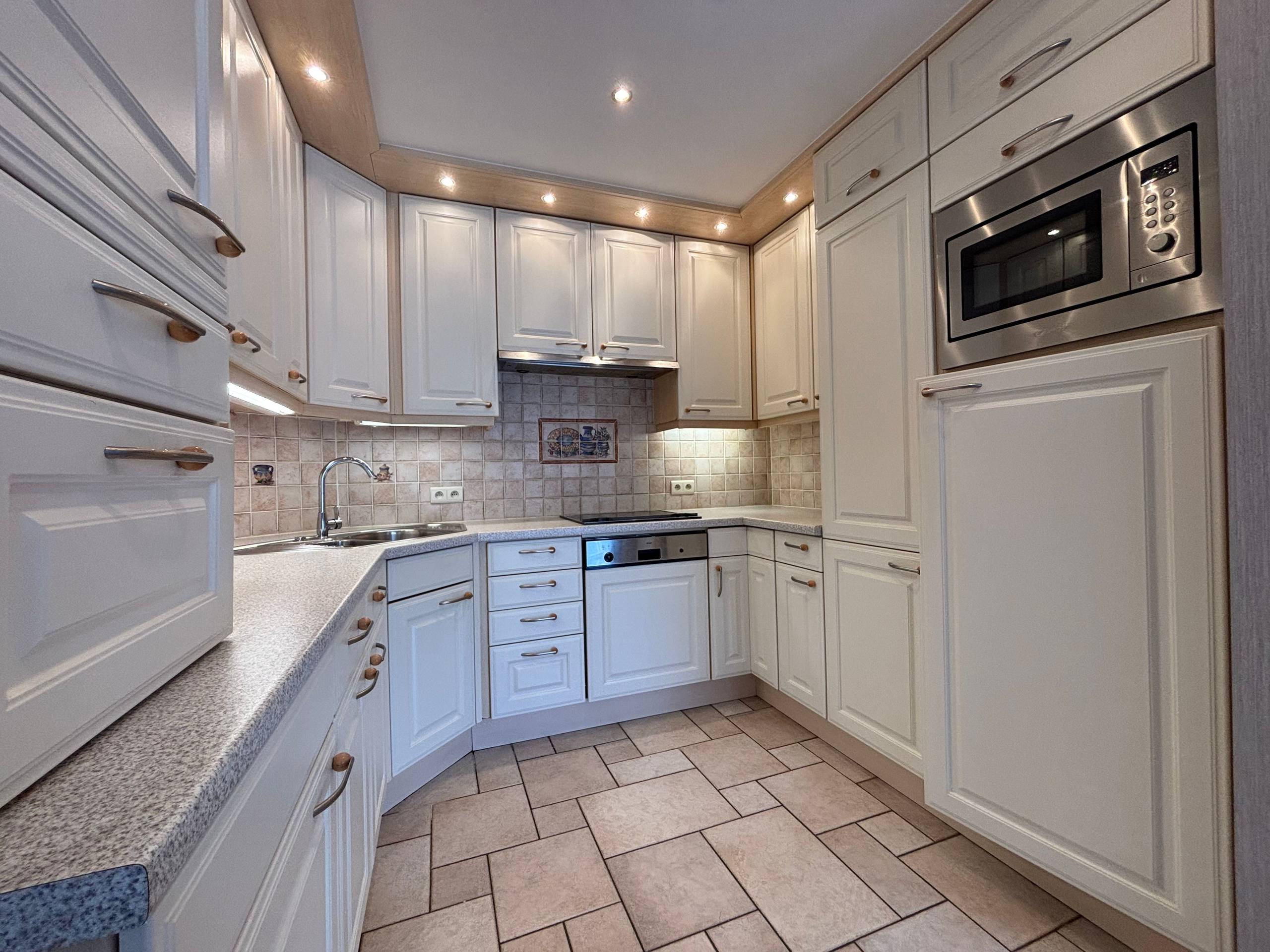 Apartment for rent in Blankenberge with 2 bedrooms - photo 5