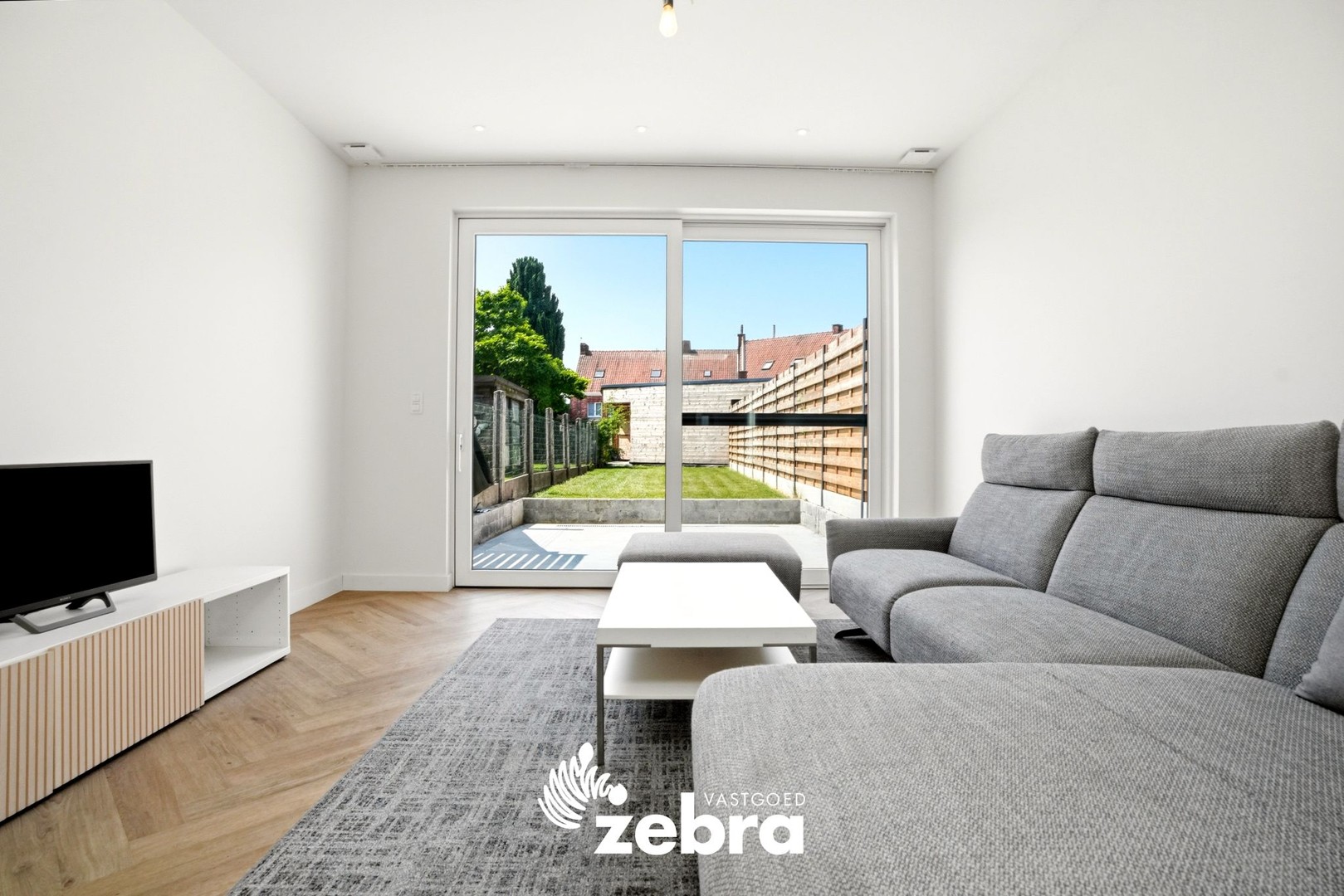 Volledig gerenoveerde woning met 3 slaapkamers, warmtepomp en zonnepanelen! - foto 5