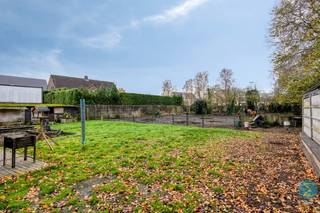 Projectgrond te koopProjectgrond aan doorgaande weg te Balen van 1125m².Bouwvoorschriften te bevragen via ons kantoorBelangrijkste troeven:Heropbouw...