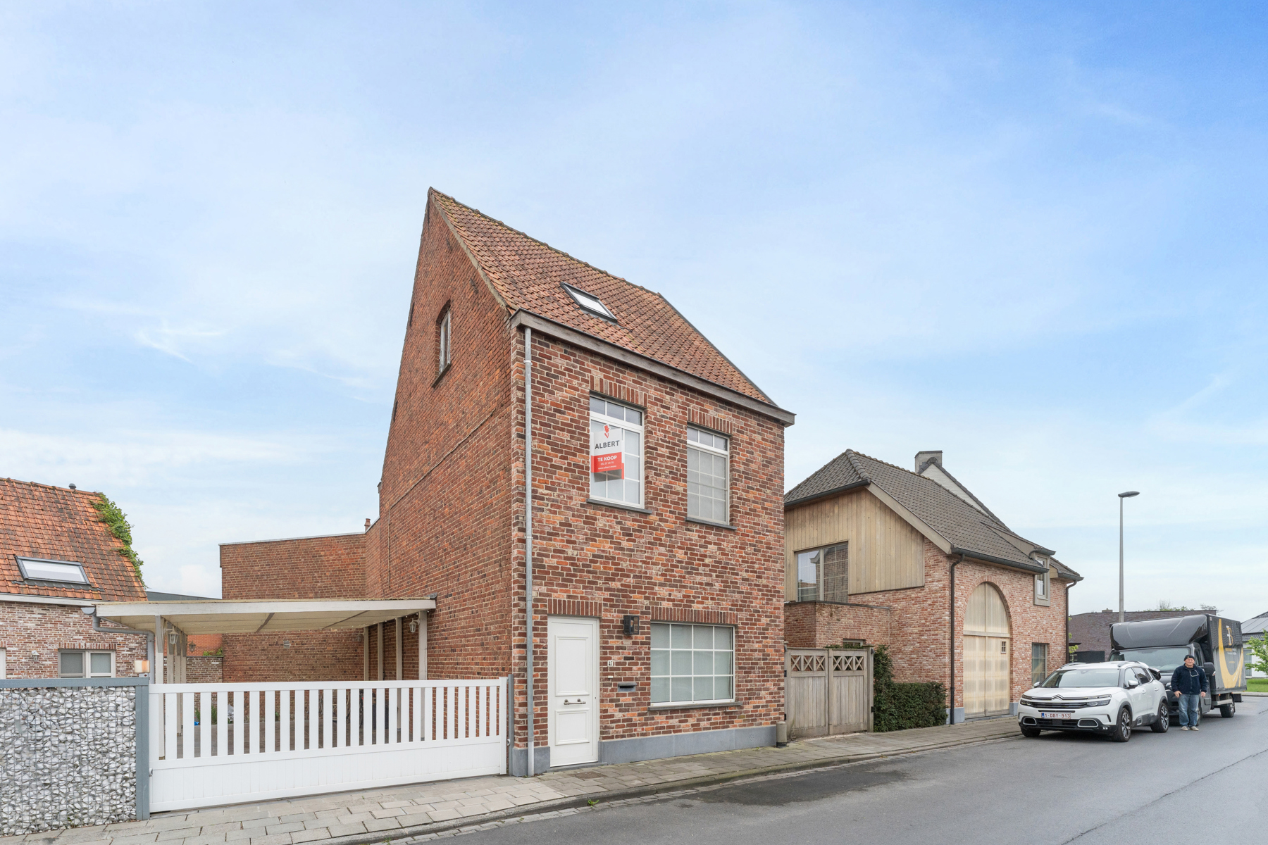 Instapklare gezinswoning met 4 slaapkamers  - foto 1