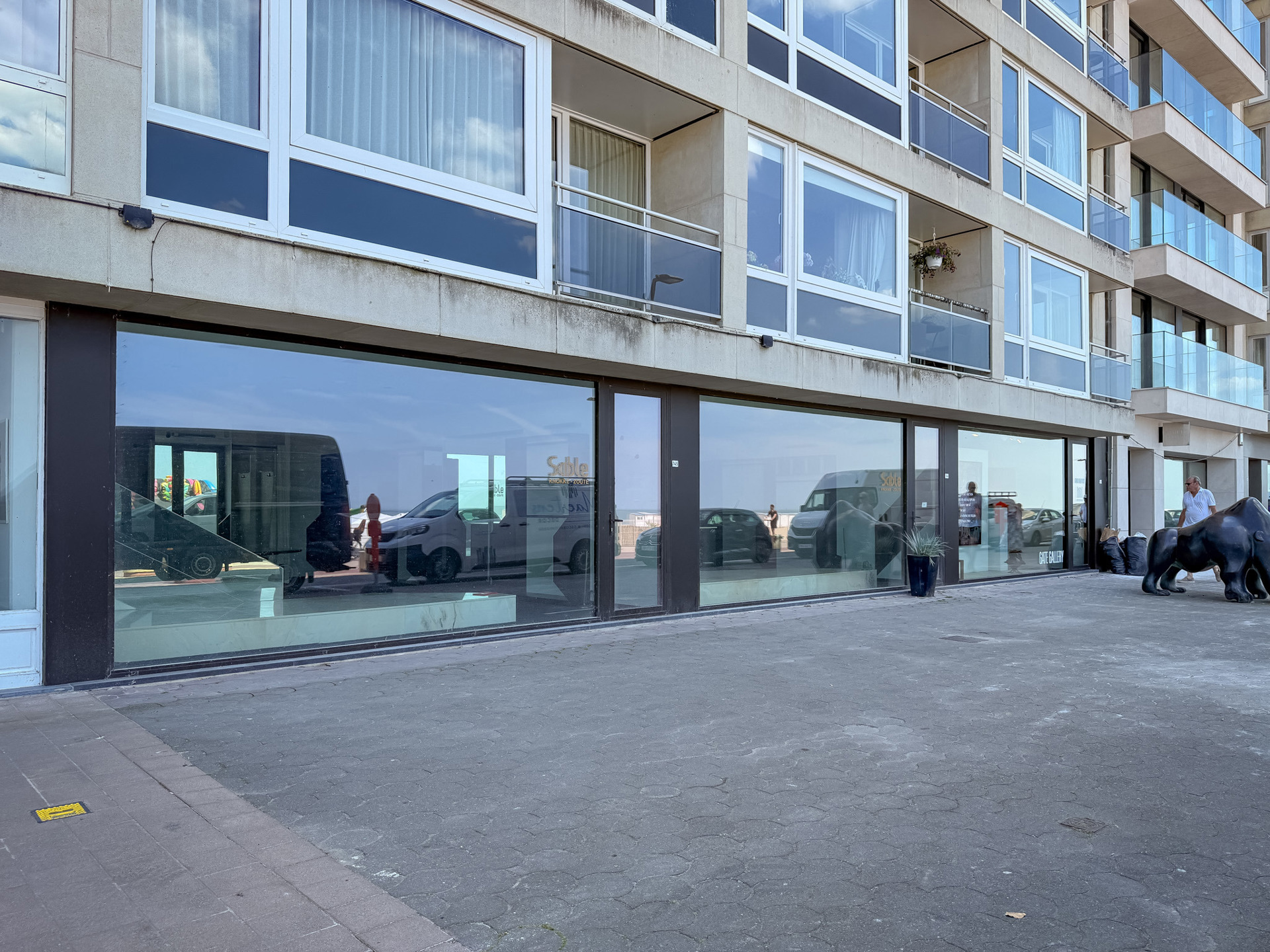 Commercieel handelspand – Zeedijk Zoute, aan het Albertplein - foto 2