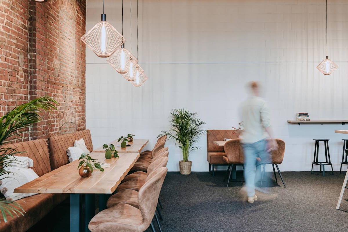 Instapklare kantoren/praktijkruimte van ca. 725 m² te koop in Kortrijk - foto 4