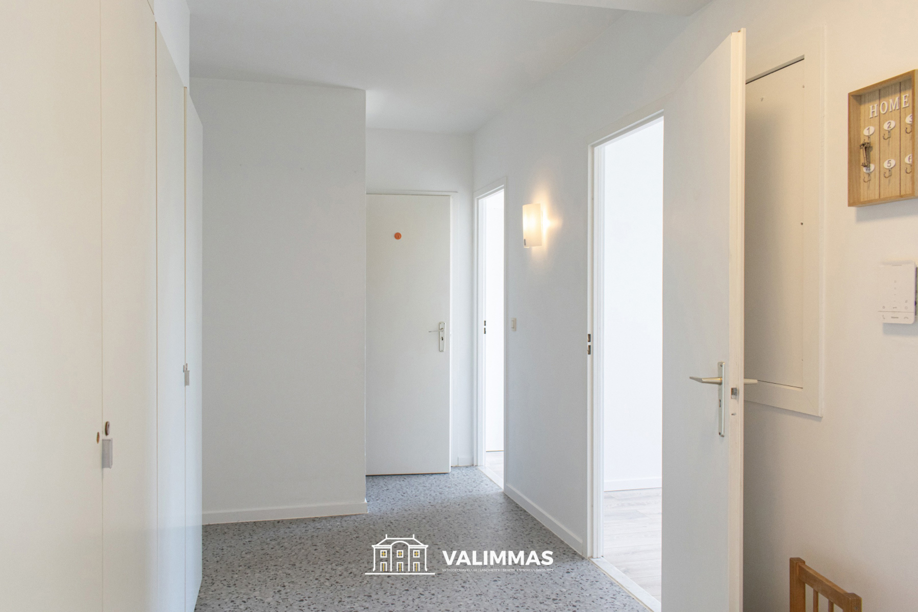 Gerenoveerd en comfortabel appartement met terras en kelder - foto 4