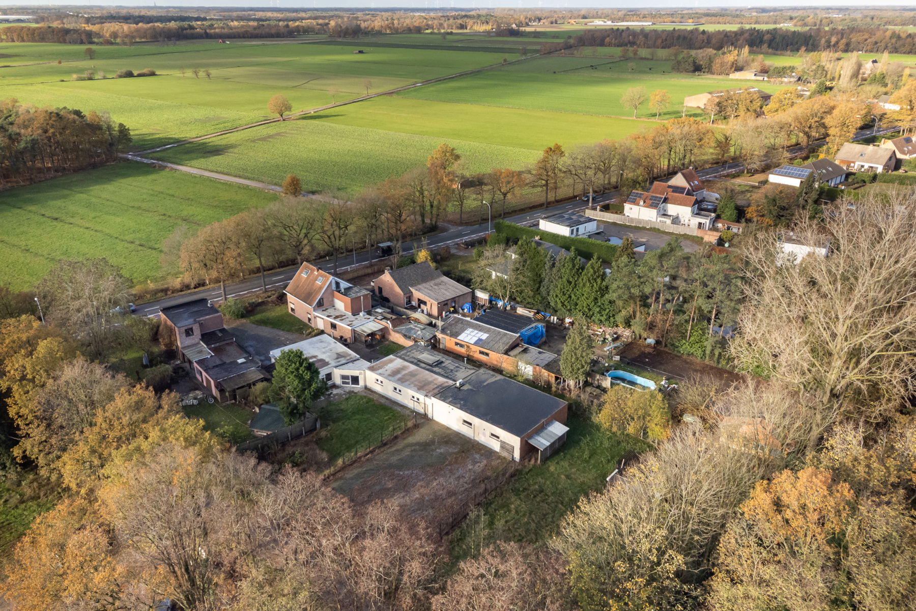 2 Woningen en opslagruimte op ca 2.525m². - foto 5