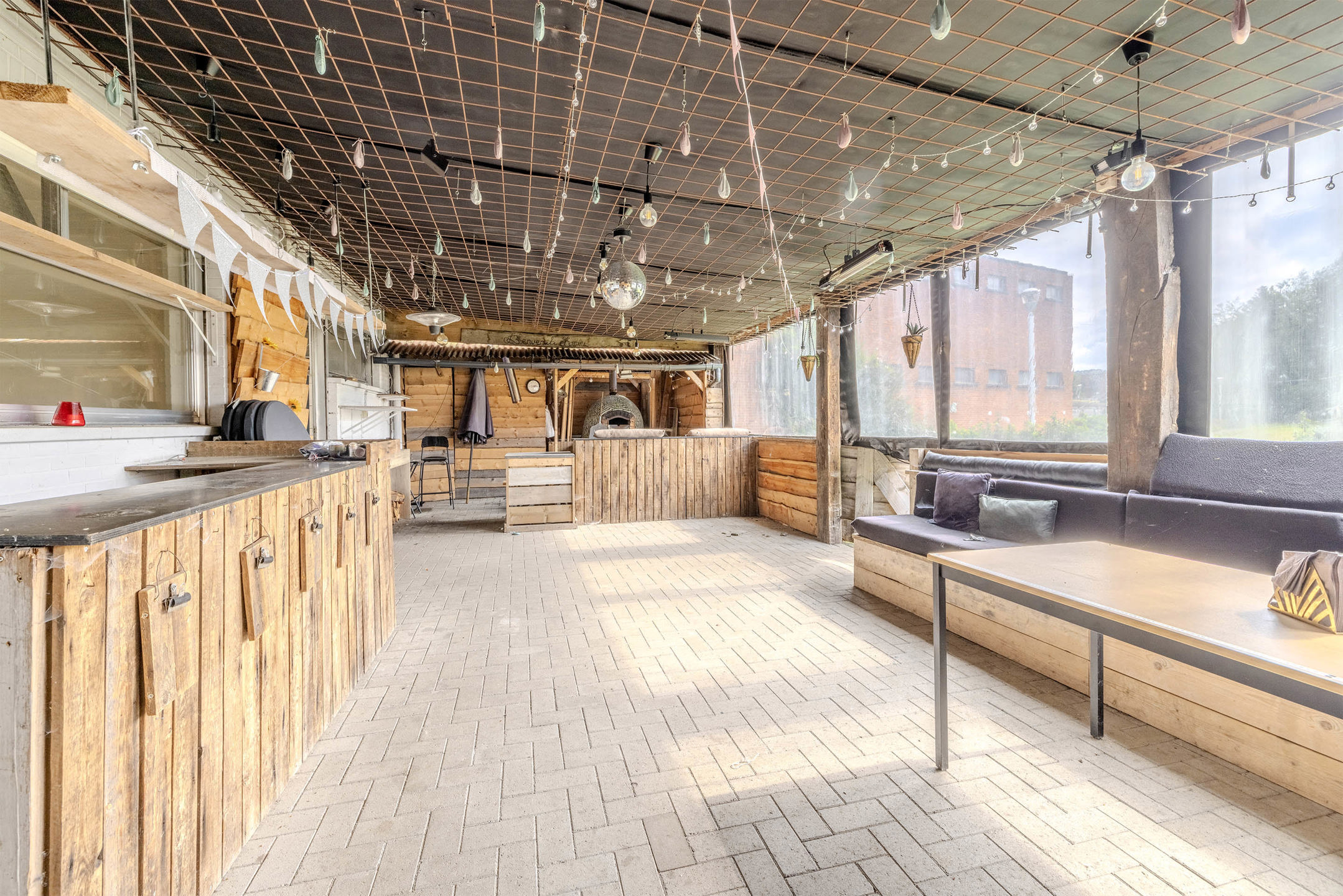 Commerciële ruimte in centrum Oostmalle van 245m²! - foto 3