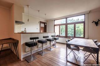 In het rustigste deel van de Arthur Goemaerelei, op wandelafstand van het groen Domein Hertoghe. Prima winkels in de buurt en gloednieuwe...