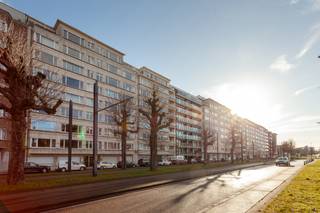 TREVI GAND – Appartement 2 chambres prêt à emménager avec terrasse, situé au Zuidpark, à proximité des transports en commun, des commerces,...