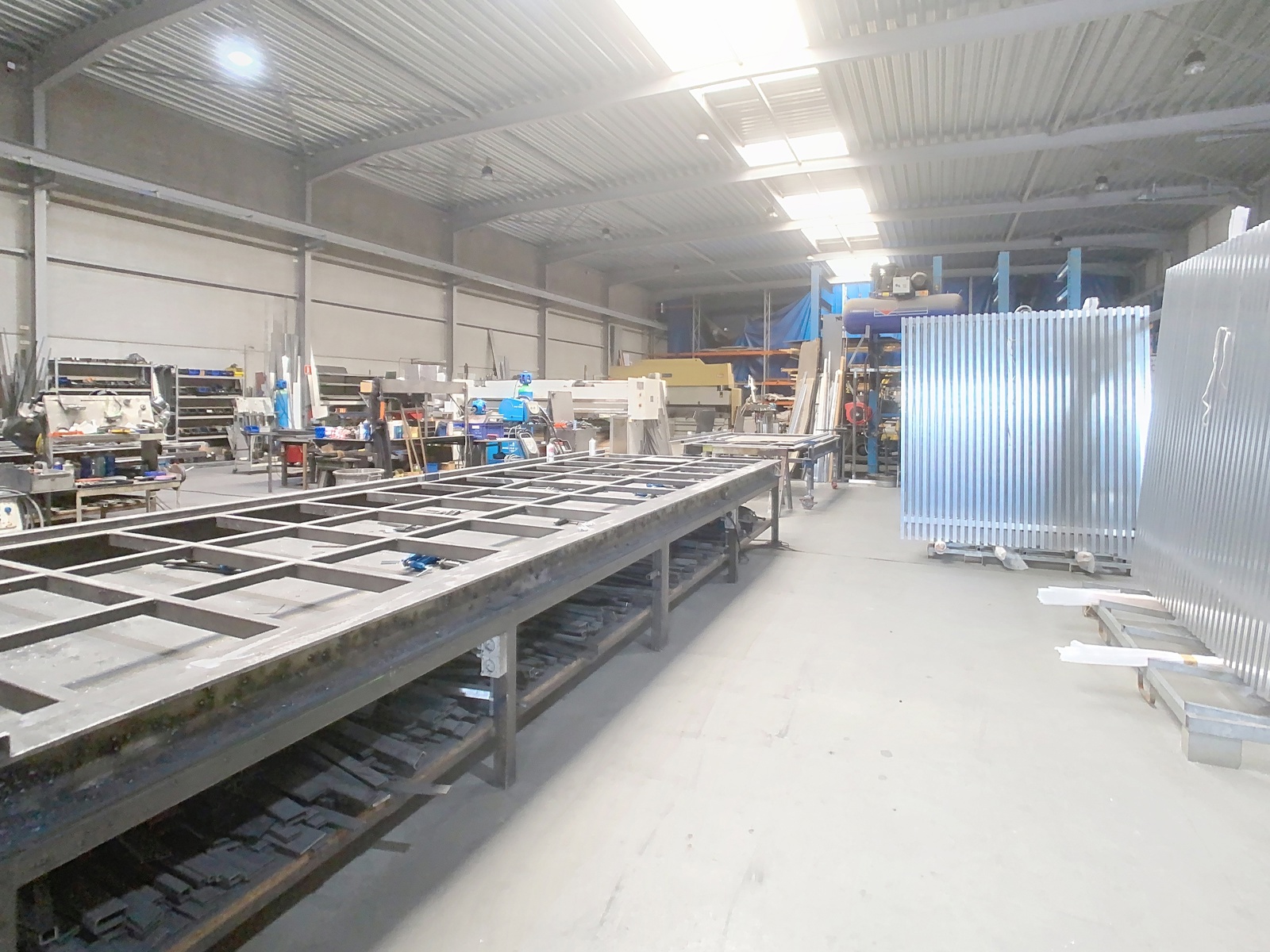 Commercial à louer à Bilzen-Hoeselt - photo 4