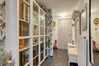 Nabij het centrum van Leopoldsburg bevindt zich deze instapklare en energiezuinige gezinswoning met drie volwaardige slaapkamers en een...