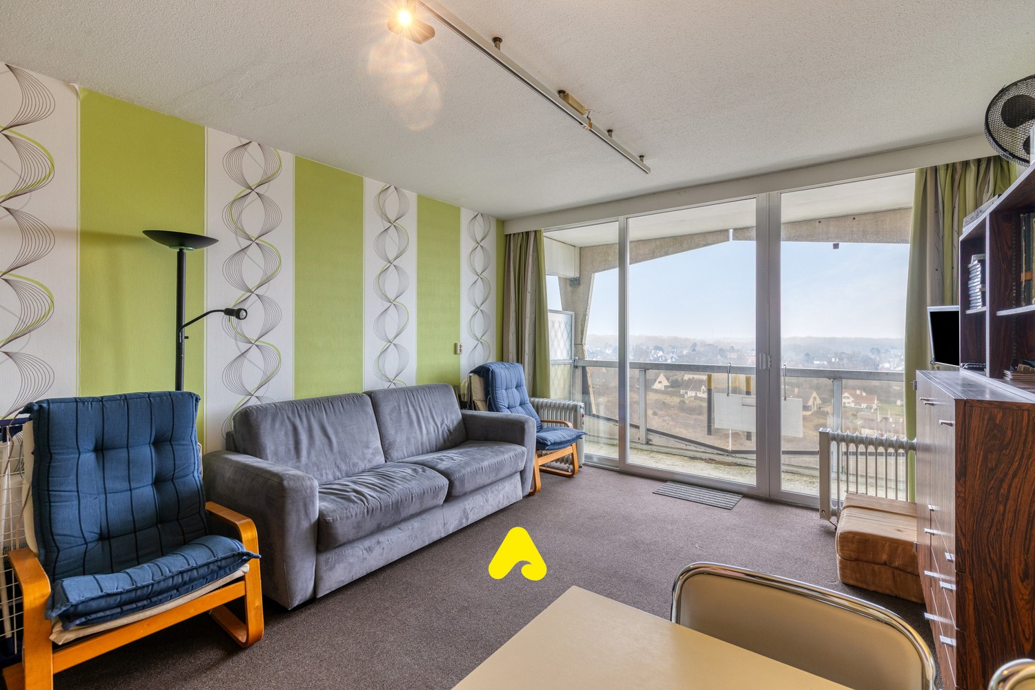 Studio te renoveren, gelegen op de 10de verdieping van residentie Westdiep, met prachtig uitzicht op de duinen! - foto 5