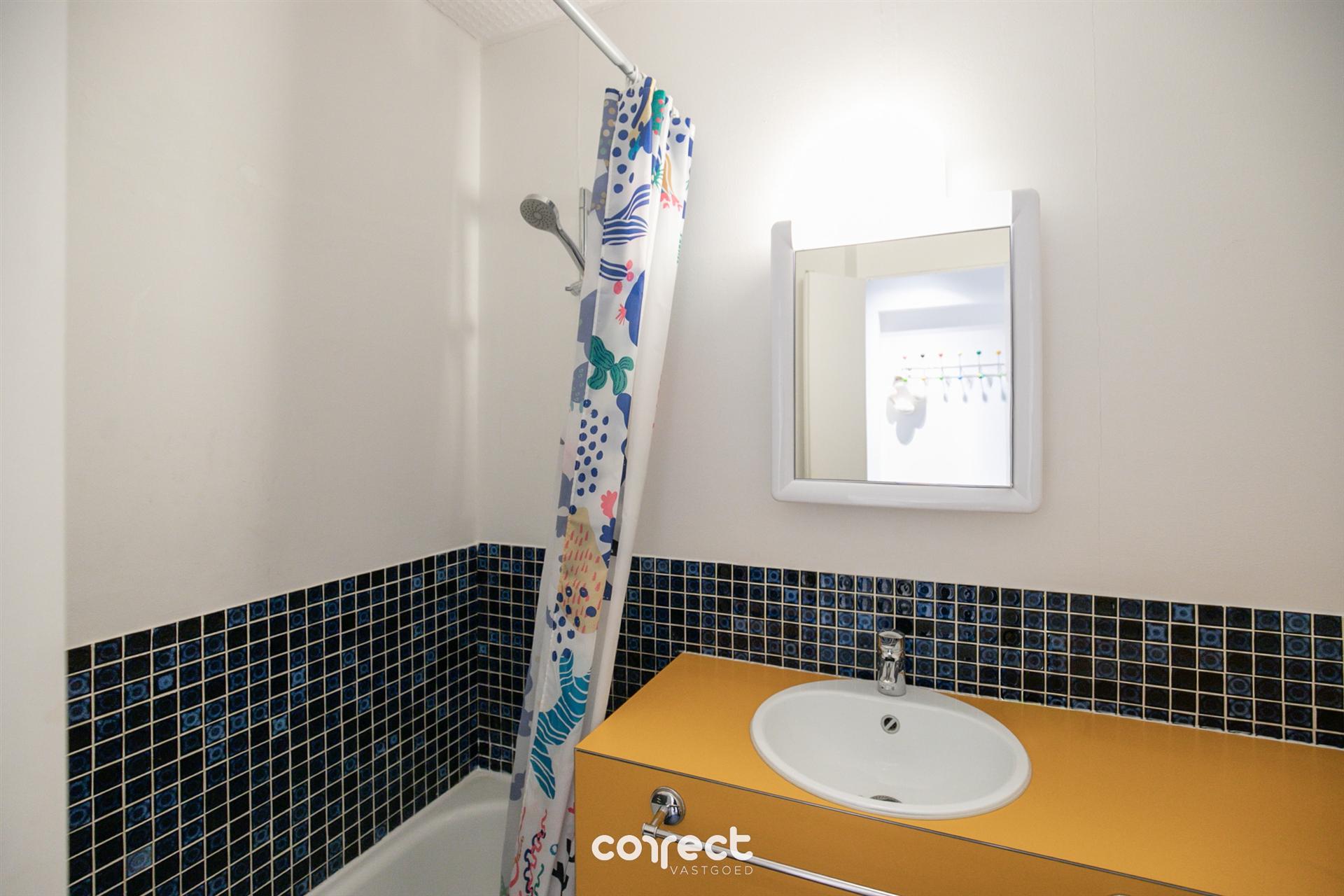 Goed onderhouden 2 slaapkamer appartement.  - foto 4