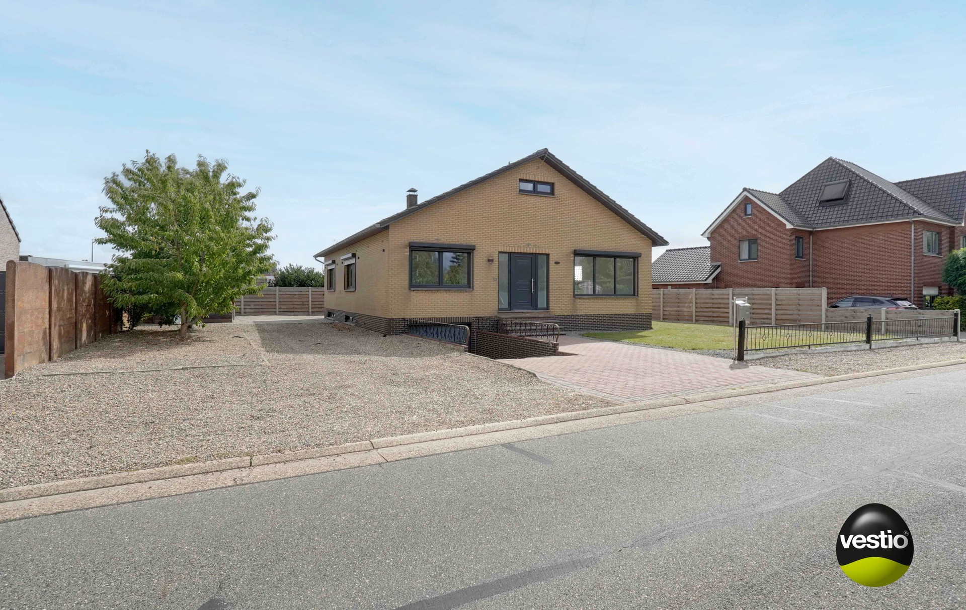 GERENOVEERDE WONING MET 5 SLAAPKAMERS - foto 4